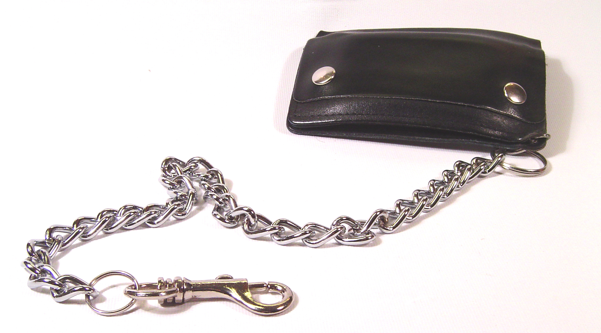 billfold wallet with chain