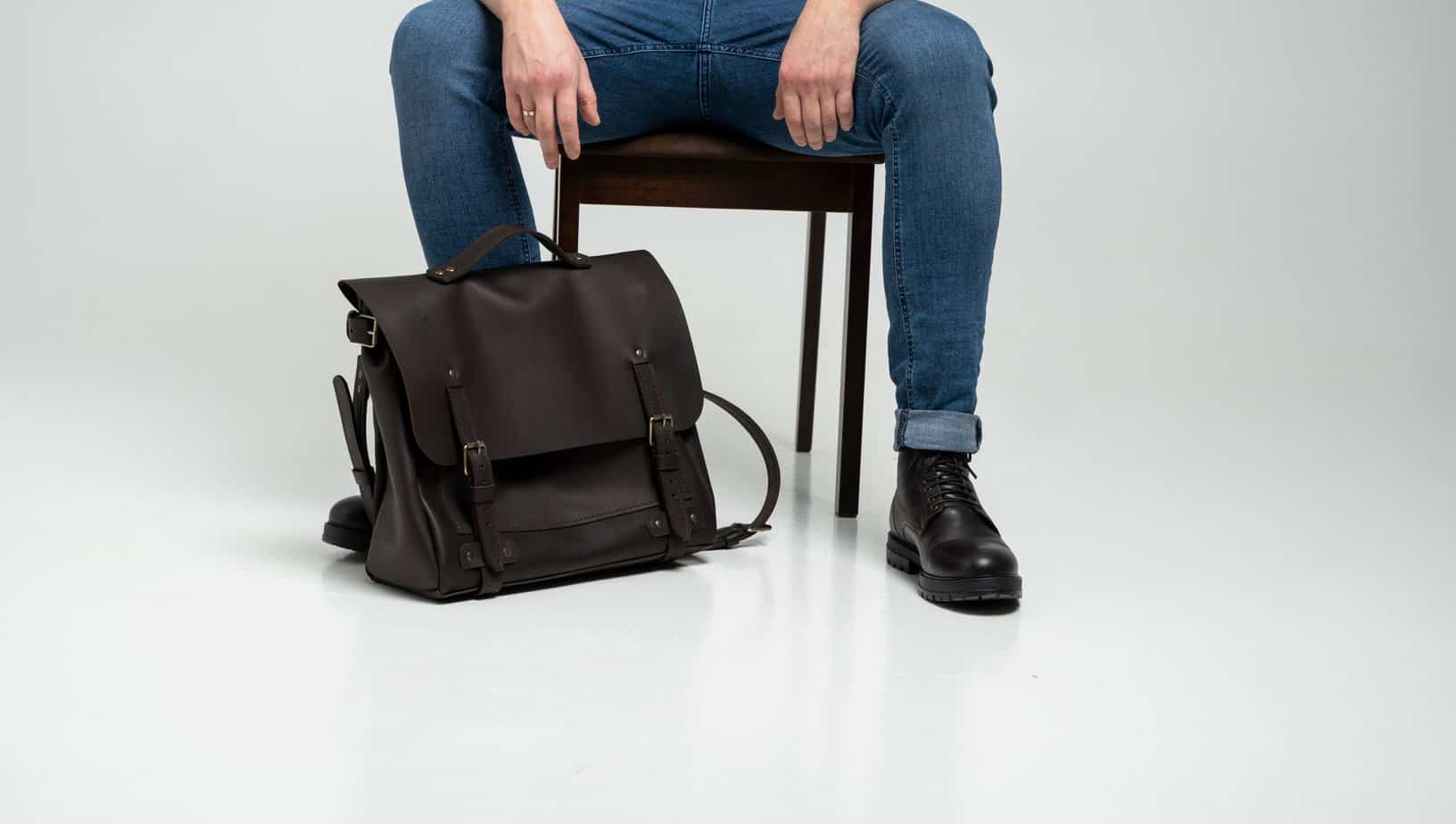 LuxburgEye & Tear Messenger Bag with Shoulder Strap for 15-Inch Laptop/Notebook